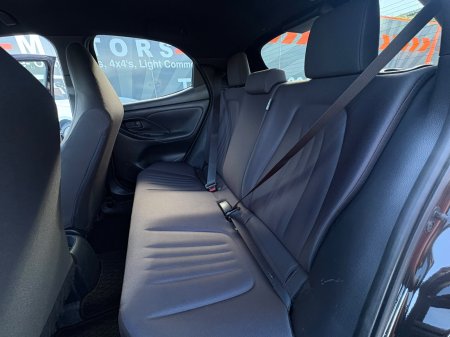 2021 Toyota Yaris - photo 10