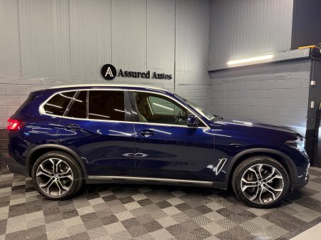 2021 BMW X5 - photo 2