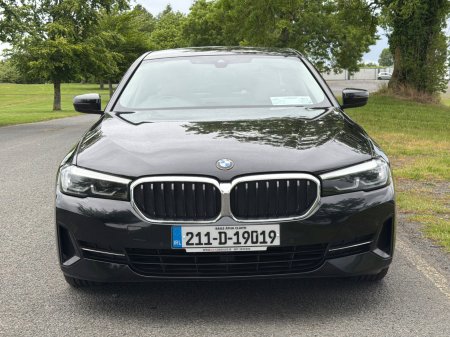 2021 BMW 5-Series - photo 10