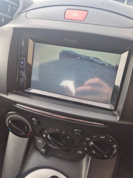 2013 Mazda Demio - photo 13