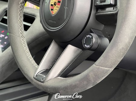 2023 Porsche Taycan - photo 36