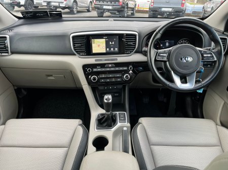 2020 Kia Sportage - photo 11