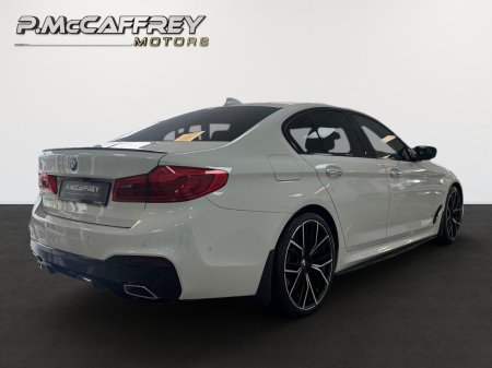 2017 BMW 5-Series - photo 5