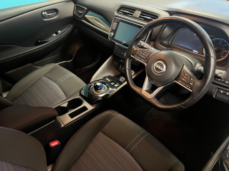 2024 Nissan Leaf - photo 9
