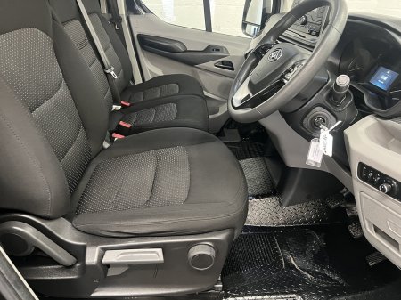 2023 Maxus DELIVER 9 - photo 8