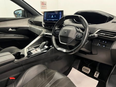 2021 Peugeot 5008 - photo 18