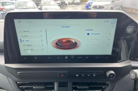 2026 Ford Transit Custom - photo 37