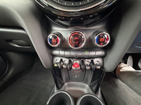 2020 Mini Cooper - photo 24