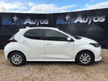 2020 Toyota Yaris - photo 8