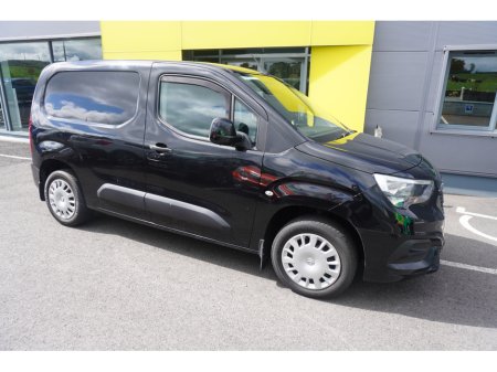 2021 Opel Combo MY21-SPRT-L1H1-1.5 100PS 100PSDSL-5S