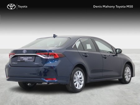 2027 Toyota Corolla - photo 2