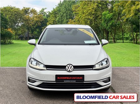 2019 Volkswagen Golf - photo 2