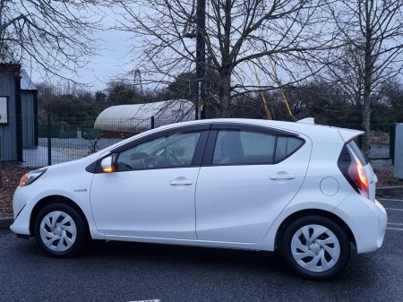2020 Toyota Aqua - photo 6