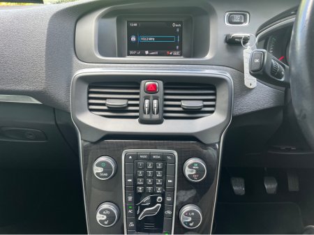 2017 Volvo V40 - photo 21