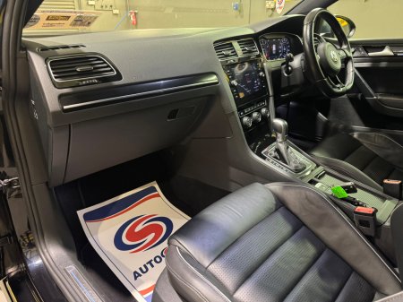 2018 Volkswagen Golf - photo 14