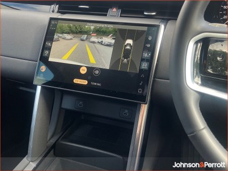 2025 Land Rover Discovery Sport - photo 18