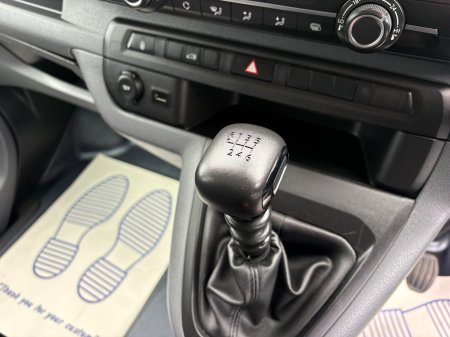 2020 Peugeot Expert - photo 16