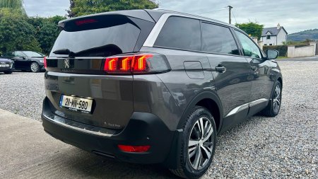 2021 Peugeot 5008 - photo 3