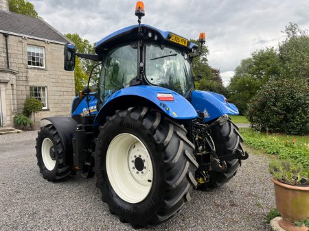 2025 New Holland T7.210 - photo 11