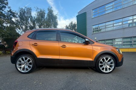 2015 Volkswagen Polo - photo 3