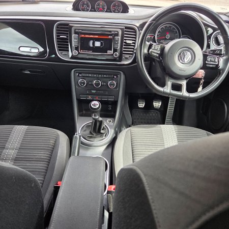2014 Volkswagen Beetle - photo 15