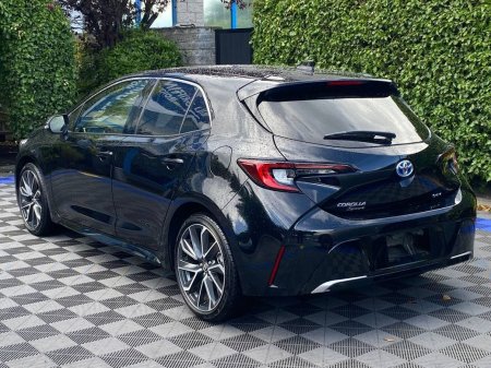 2025 Toyota Corolla - photo 5