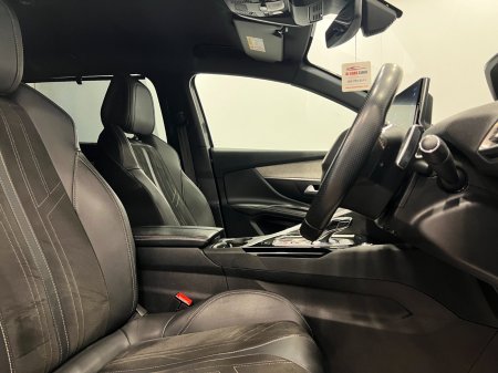2021 Peugeot 5008 - photo 20