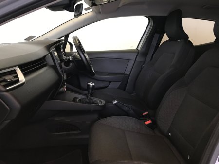 2021 Renault Clio - photo 2