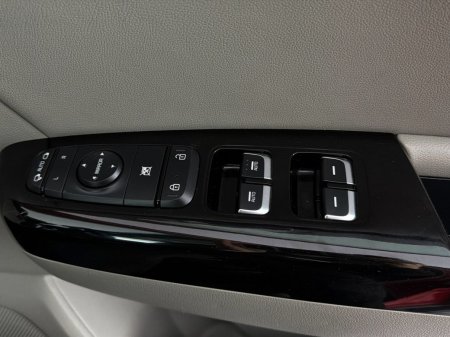 2022 Kia Sportage - photo 35