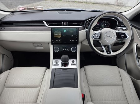 2022 Jaguar F-Pace - photo 19