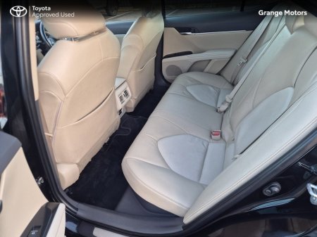 2021 Toyota Camry - photo 8