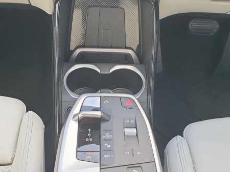 2026 BMW iX1 - photo 10