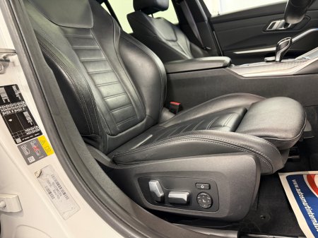 2020 BMW 3-Series - photo 14