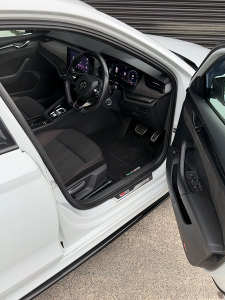 2022 Skoda Octavia - photo 24