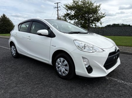 2015 Toyota Aqua