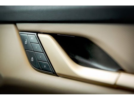 2024 Porsche Taycan - photo 31
