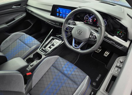 2023 Volkswagen Golf - photo 41