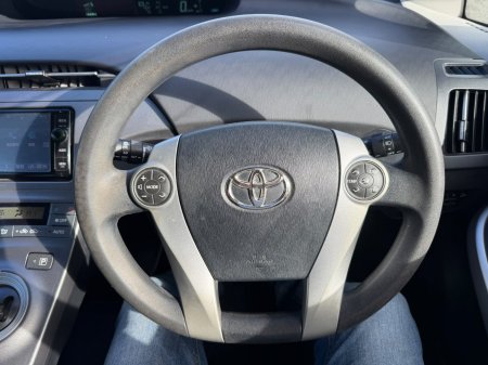 2015 Toyota Prius - photo 9