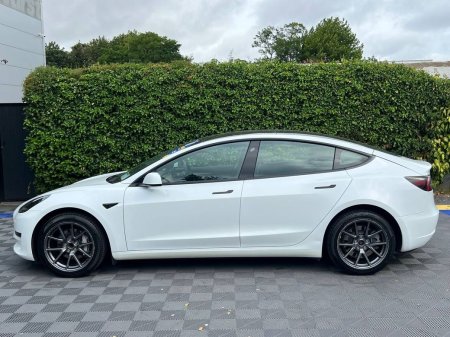2023 Tesla Model 3 - photo 4