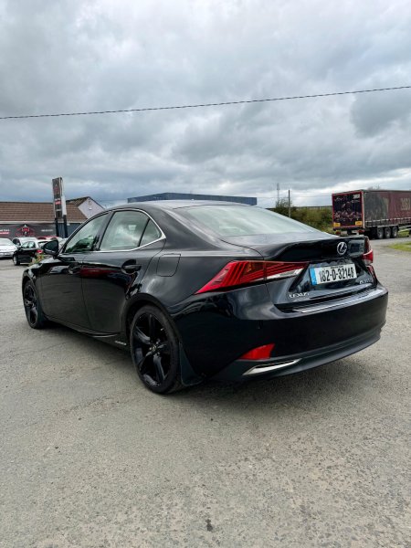 2018 Lexus IS - photo 6