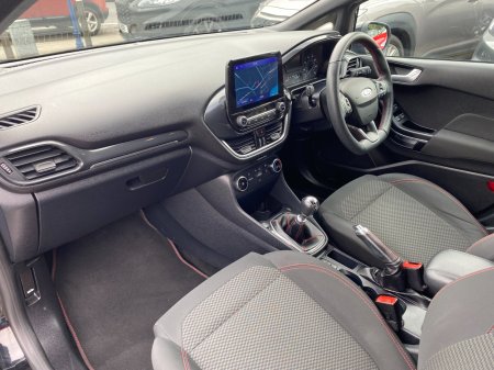 2020 Ford Fiesta - photo 12