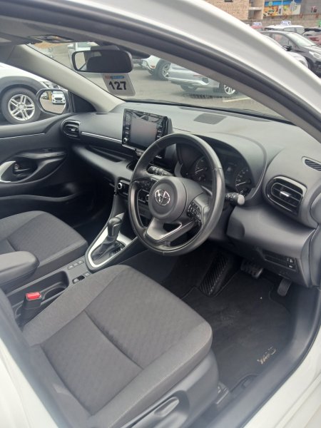 2023 Toyota Yaris - photo 19