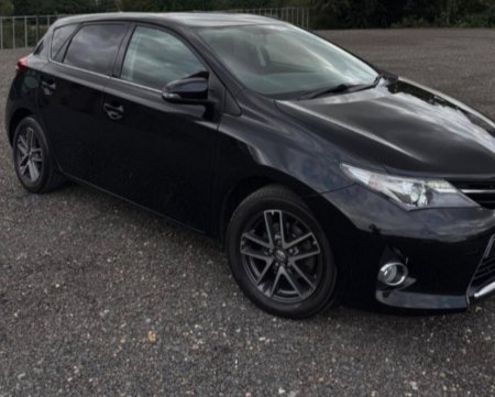 2015 Toyota Auris D-4D 90 (1.4) 5Dr Luna