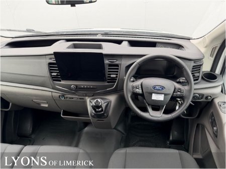 2026 Ford Transit Minibus - photo 4
