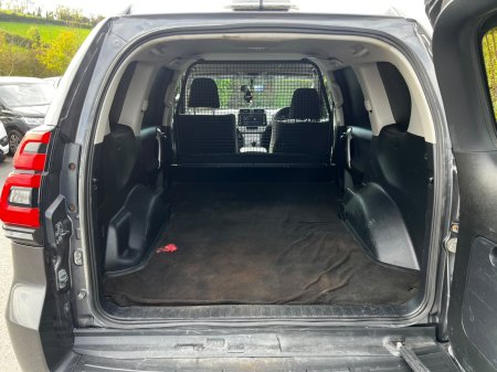 2022 Toyota Land Cruiser - photo 9