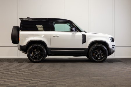 2022 Land Rover Defender - photo 6