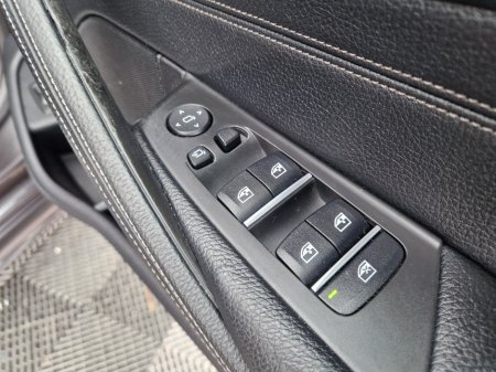 2017 BMW 5-Series - photo 29