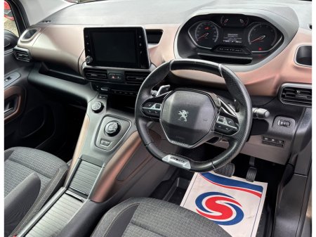 2020 Peugeot Rifter - photo 11