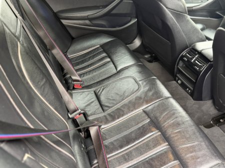 2022 BMW 5-Series - photo 14