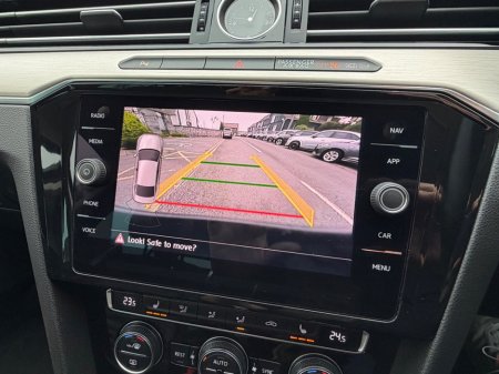2019 Volkswagen Passat - photo 21